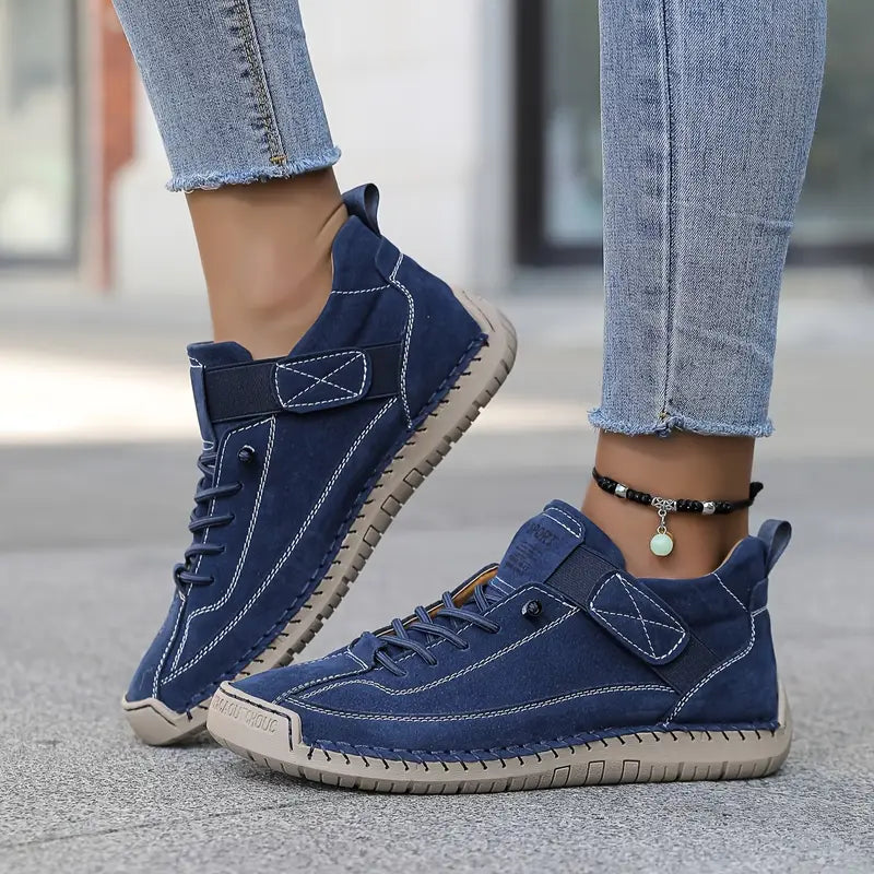 Iyana | Orthopedic Sneakers