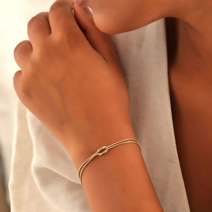 Serelina Knot Chain Bracelet