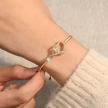 Avelisse Heart Link Bracelet