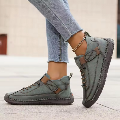 Althea Comfort Lace Sneakers