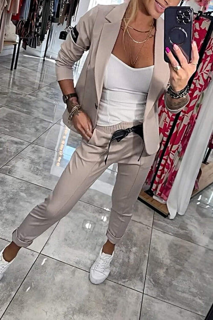 Irenka Chic Two-Piece Blazer Set