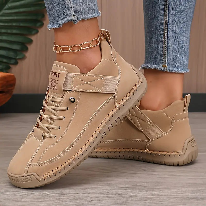 Iyana | Orthopedic Sneakers