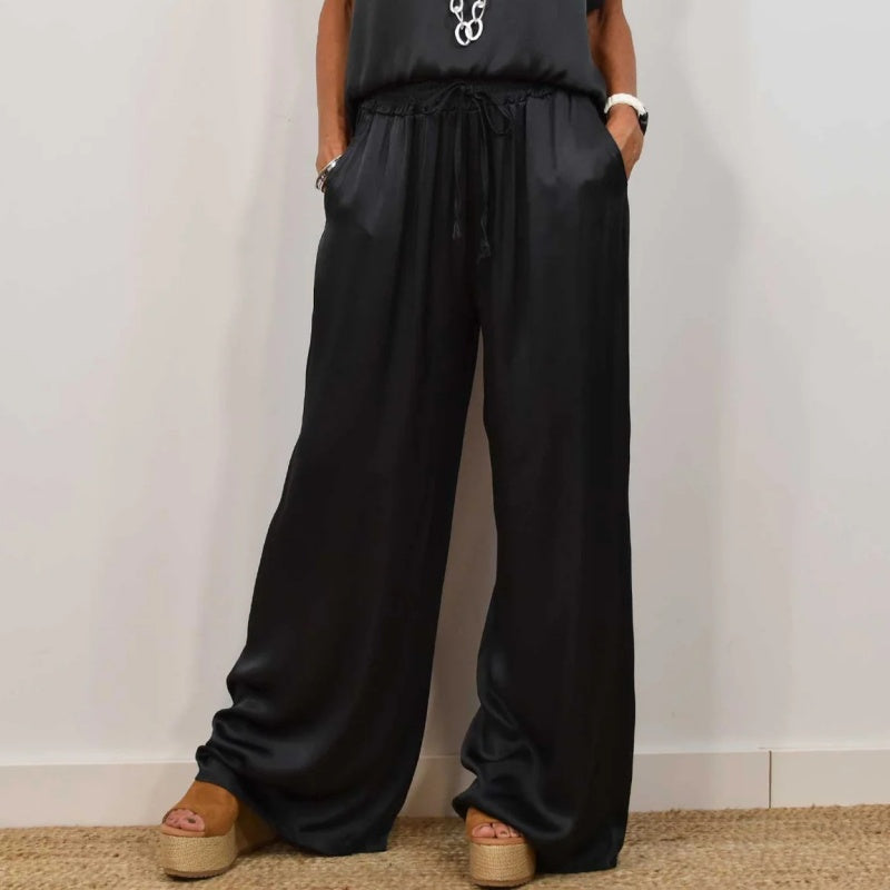 Kaelith Stylish Lounge Set