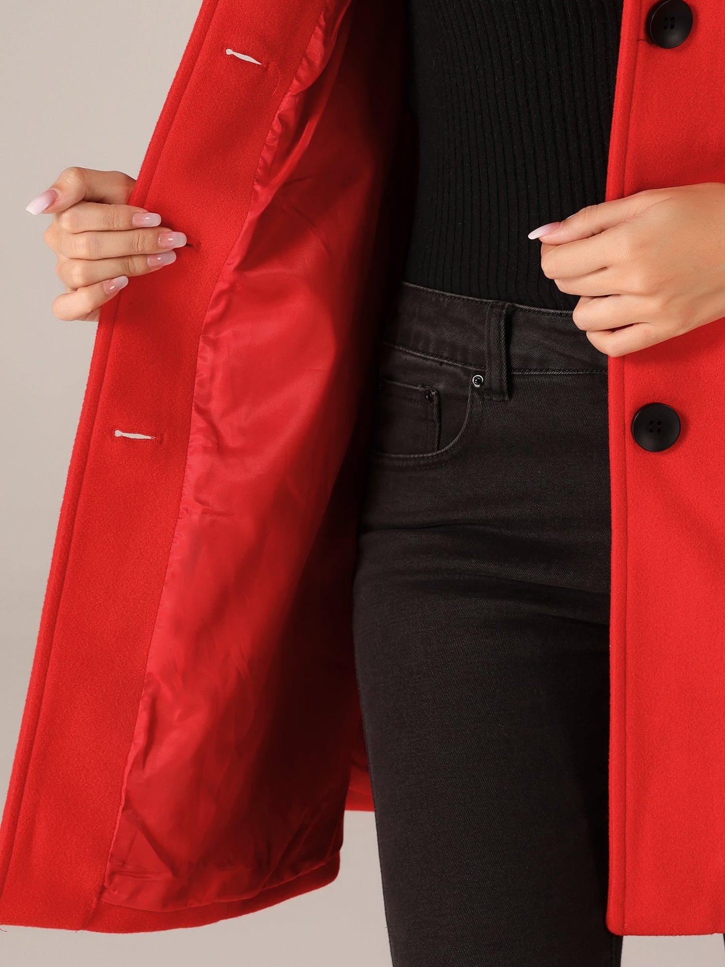 Mueva Classic Buttoned Elegance Coat